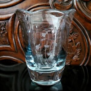 Vntg 5 1/2" Strombergshyttan Linnea Flower Swedish Crystal Blue Tinted Vase